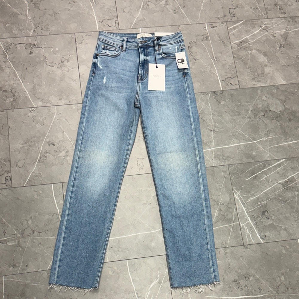 Buckle Light Blue Straight Leg Jeans